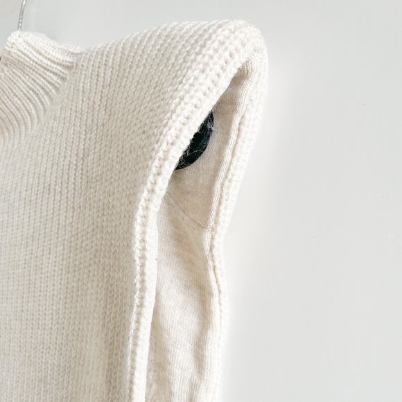 Babaton Hazlitt Sweater Vest (Oak) - Picture 6 of 8